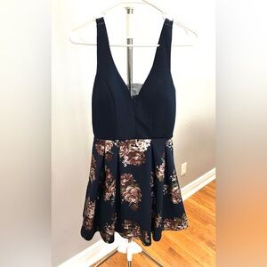 Floral Sleeveless Navy Junior Dress